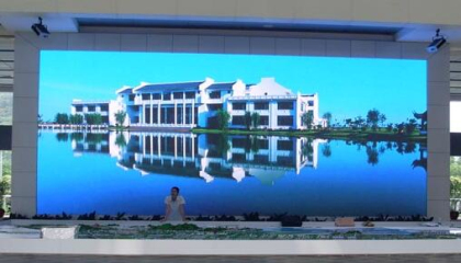 重慶小間距LED普及技術與成本平衡很關鍵